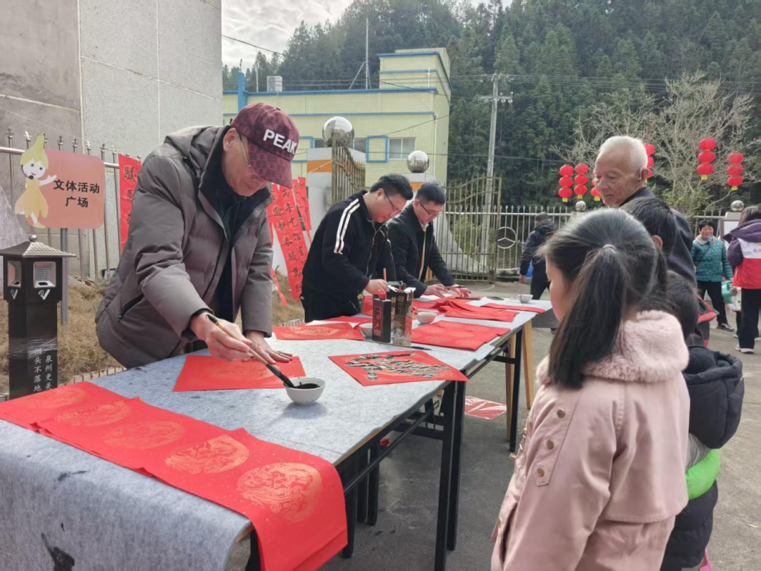 新春走基层 | 德化春美乡：党群同心聚邻里 龙马精神启新程