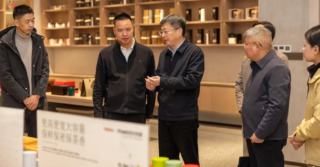 ����ǿ��չ����ȷ�ֱ����ǰ�߷�ο��