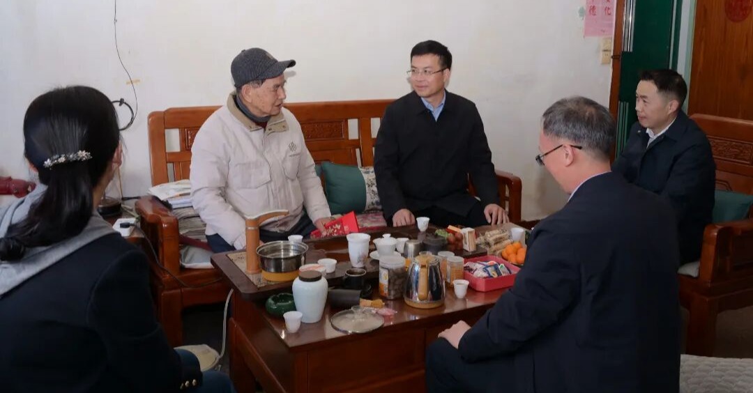 新春走基层 | 德化县县长吴志朴开展春节慰问活动