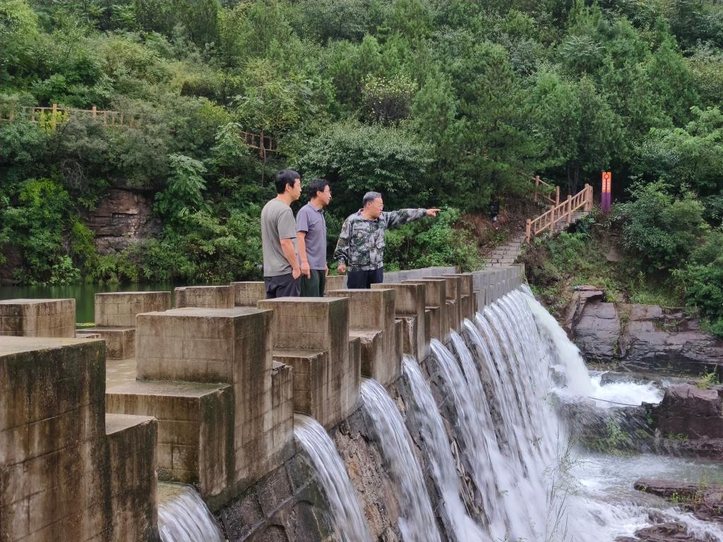 代表委员履职故事丨全国人大代表邢卫兵：激活“冷资源”，推动乡村旅游提档升级