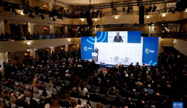 跨大西洋关系紧张问题在慕安会开幕式上受关注