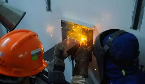 ����ʵ�֡����ź족ح�����������������ݺ˵�4�Ż���˵���װ��ʽ����