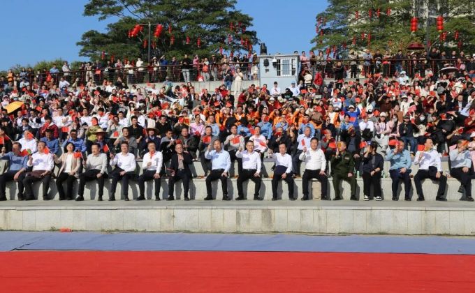 漳浦县举行2026年新春团拜会暨百姓嘉年华系列活动