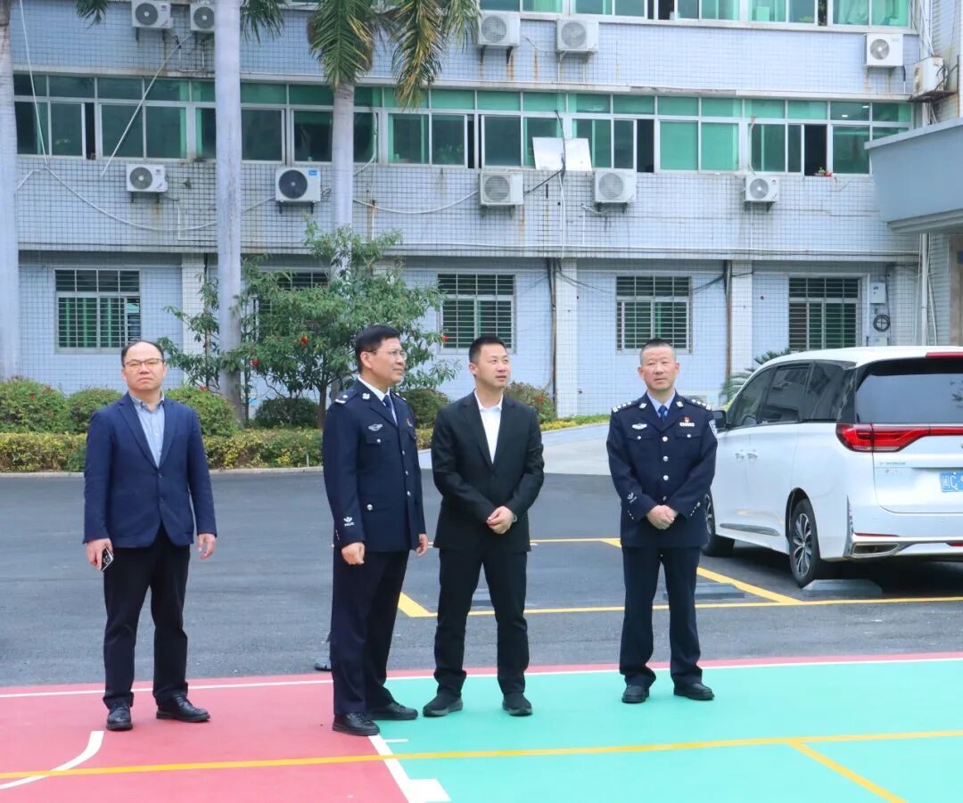 新春走基层 | 洛江区政府区长郭宁开展节前检查、慰问等工作