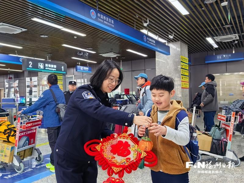 平凡的坚守 别样的年味