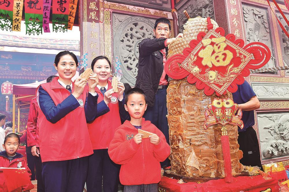 厦门：非遗蒸出幸福年