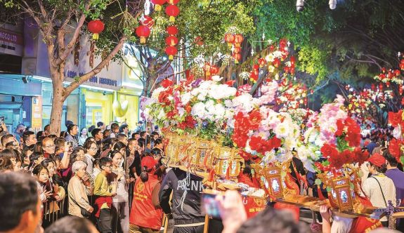 ����ӳ����