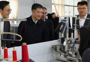 �����������Ҫ�쵼���ӵ��в�����ҵ����������ѧУ������ѧ�����Ѳ��