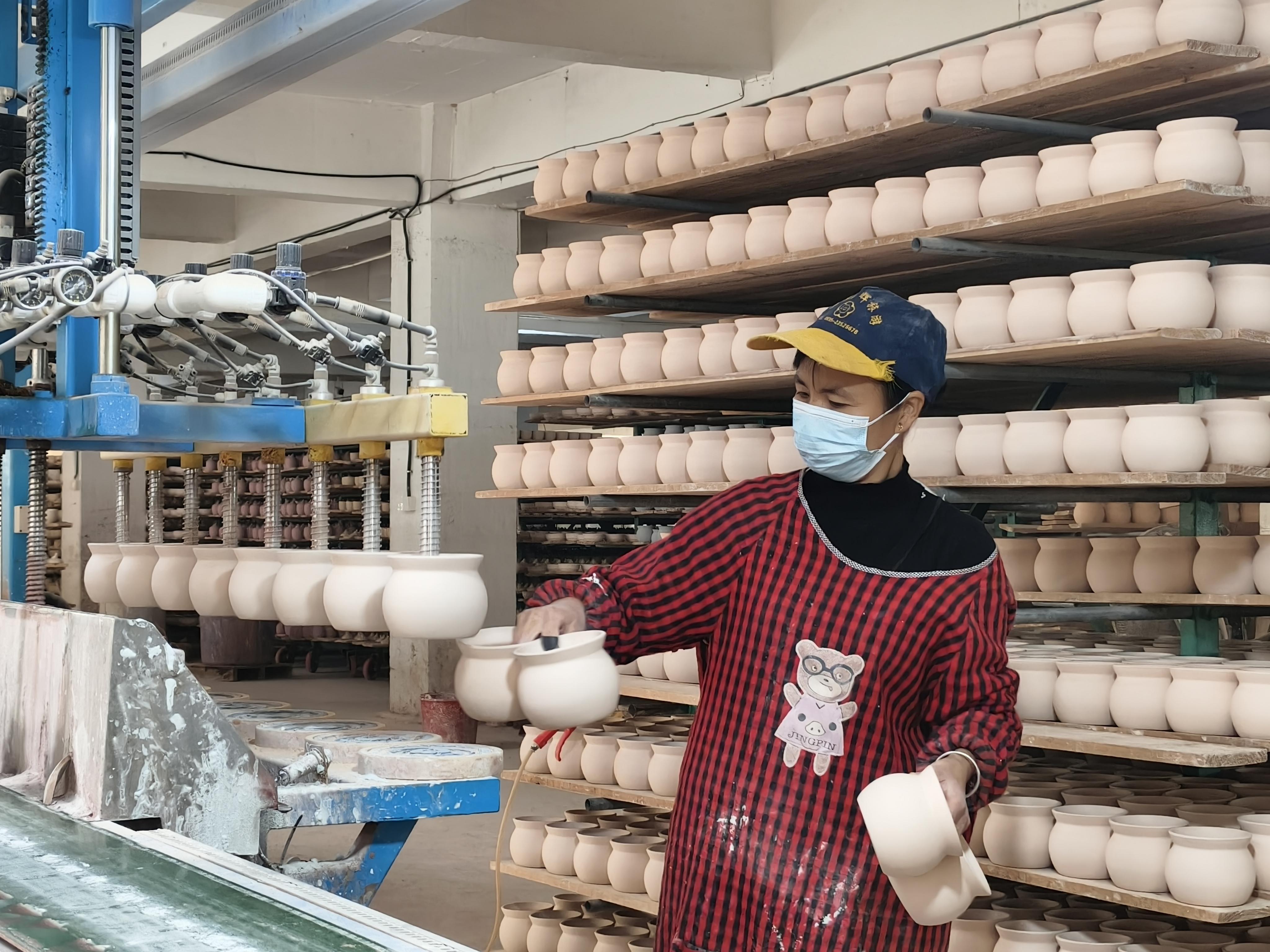 永春县介福乡：复工复产势头劲 开足马力赶春光