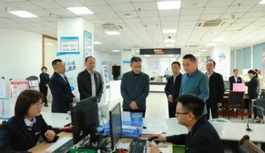 �������س�����Ӫ�̻������蹤��