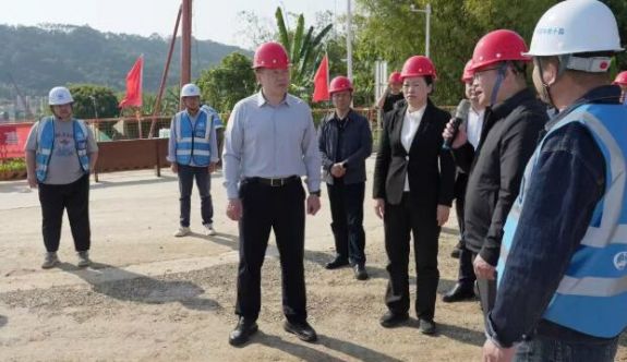 南靖縣領(lǐng)導(dǎo)深入基層宣講全國(guó)兩會(huì)精神并調(diào)研項(xiàng)目建設(shè)工作