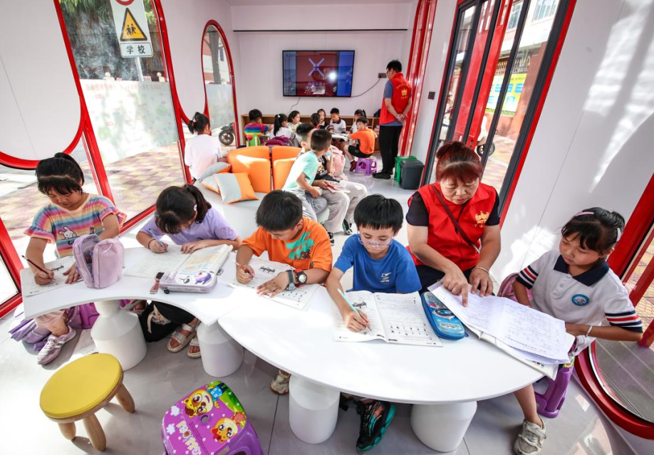 丰泽：零距离服务 全方位赋能 “党建+”邻里中心托起“家门口的幸福”