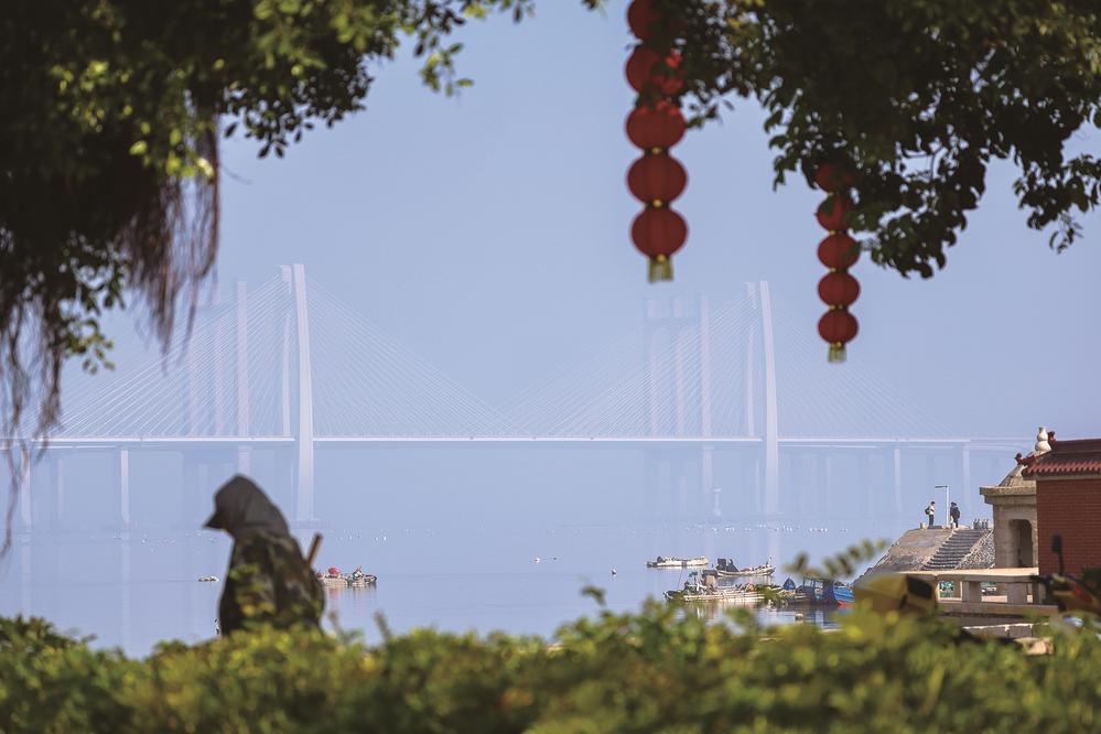 186146b8-8bf1-49af-950b-e402b3516370