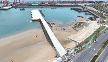 石狮锦尚东店一级渔港工程通过交工验收  