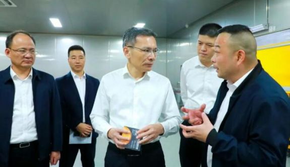 深入開展“三爭(zhēng)”行動(dòng)丨云霄縣縣長(zhǎng)開展黨政領(lǐng)導(dǎo)“企業(yè)接待日”活動(dòng)