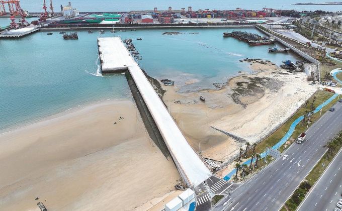 石狮锦尚东店一级渔港工程通过交工验收  