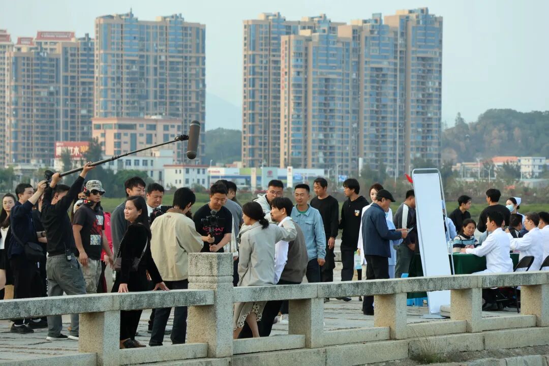 路透图来了！知名演员集体现身洛阳桥，你偶遇了吗？