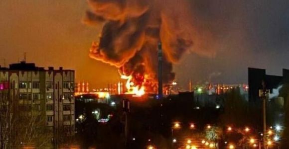 俄罗斯波罗的海石油装运港遭袭 或加剧能源供应紧张