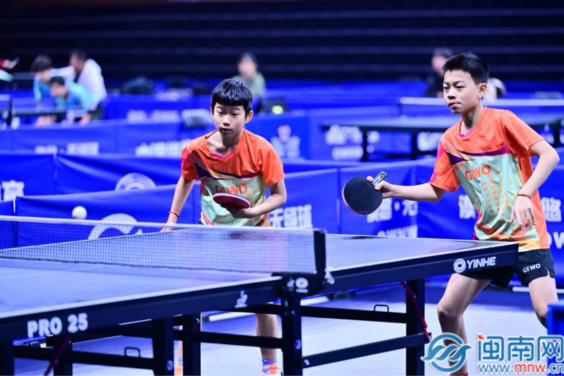 漳州长泰11岁小将连铂毅携搭档斩获全国少锦赛男双冠军