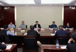 德化县政府常务会议召开