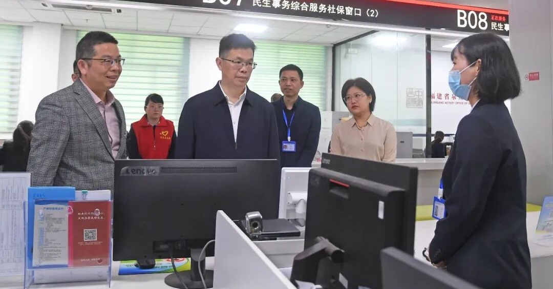 泉港区政府主要领导调研调度医疗保障工作