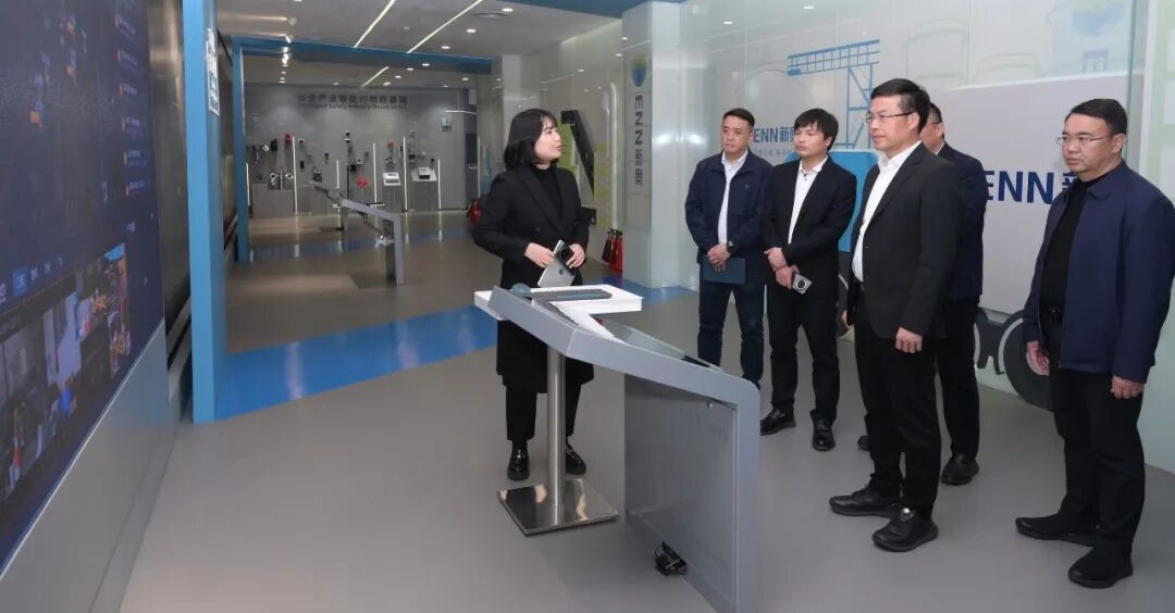 德化县县长吴志朴一行赴廊坊、北京考察