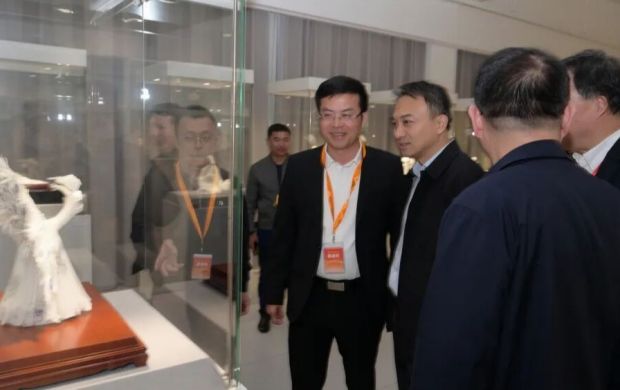 德化縣政企能力素質(zhì)提升“中國(guó)白”品牌突圍專題研習(xí)班在江蘇無(wú)錫開(kāi)班