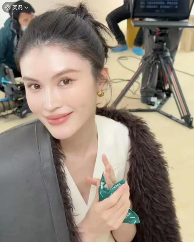 ����������һ��򿨰˶ν� ����˯���彡��Ƥ����