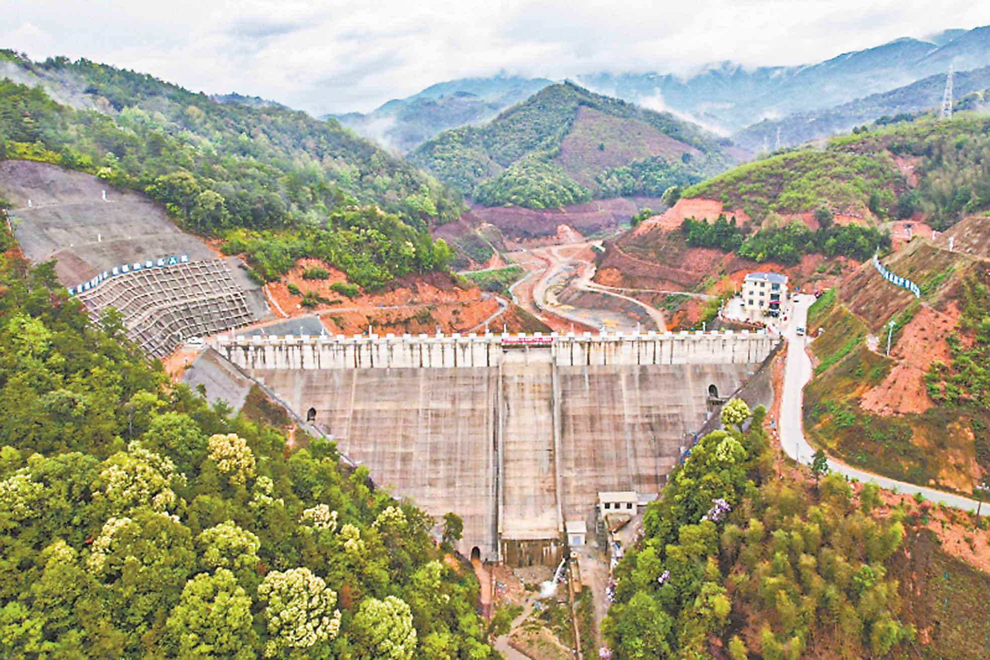 政和县：杨梅林水库下闸蓄水