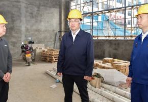 德化縣縣長吳志樸開展安全生產(chǎn)檢查