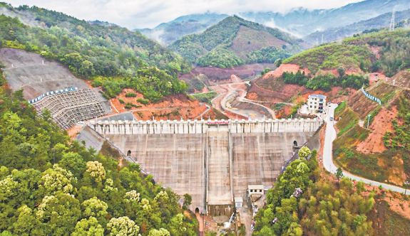 政和縣：楊梅林水庫下閘蓄水