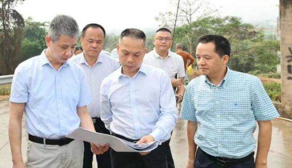 下好生态“先手棋” 筑牢安全“防火墙” | 漳州高新区领导带队调研圆山环境整治提升工作