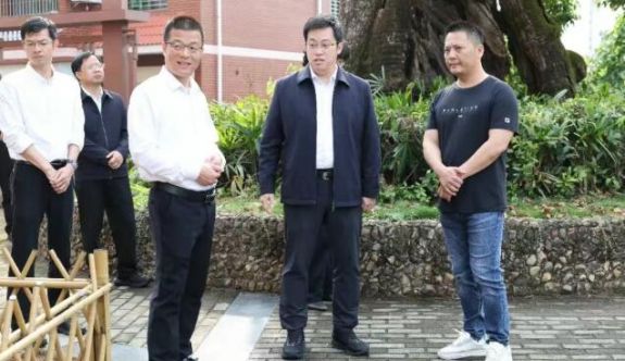 长泰区委书记调研农业农村工作