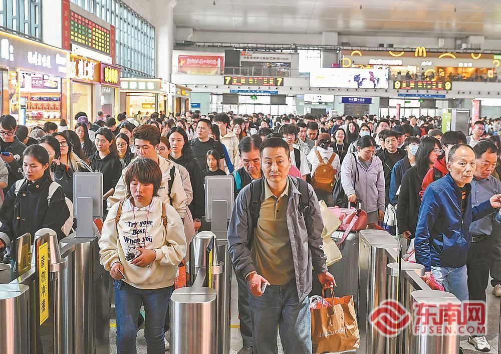 赣闽两省发送旅客创同期历史新高