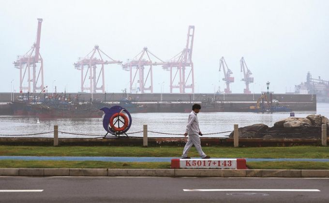 雾漫狮城 渔湾入画  