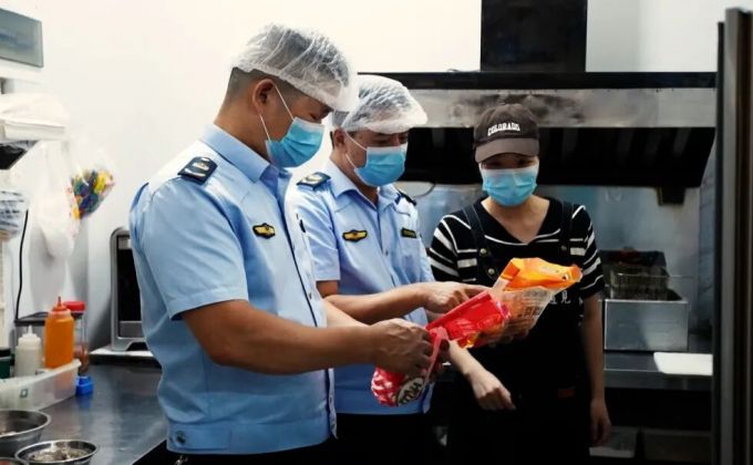 为民办实事丨云霄：手机扫一扫，后厨“亮”出来