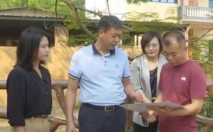 芗城区领导调研一村一池塘建设暨人居环境整治情况