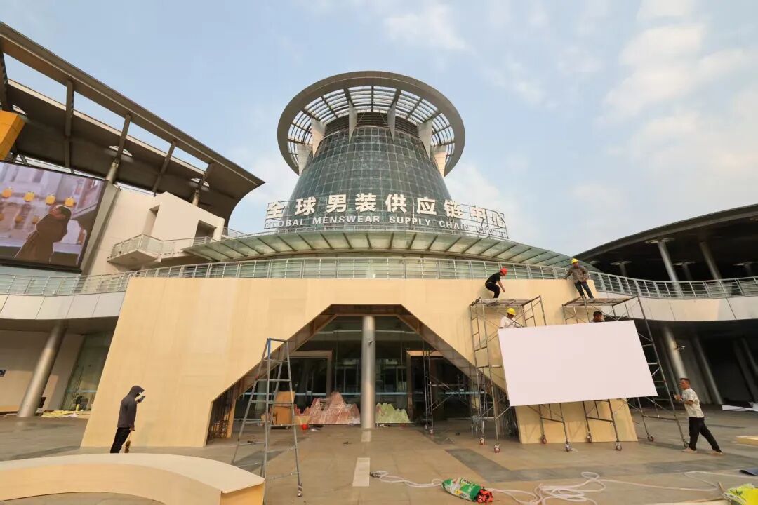 总展览面积超3万平方米　第二十八届海博会布展工作全面铺开