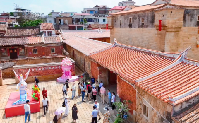 50多名艺术家齐聚泉港！50余幅作品、4天深度采风