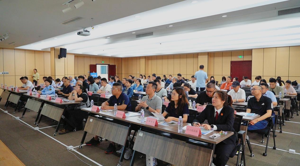 ​丰泽区市场监管局举办“党建引领・惠企赋能”主题沙龙活动