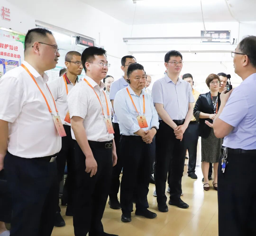 丰泽区人大常委会开展社区卫生服务中心高质量发展专题视察调研