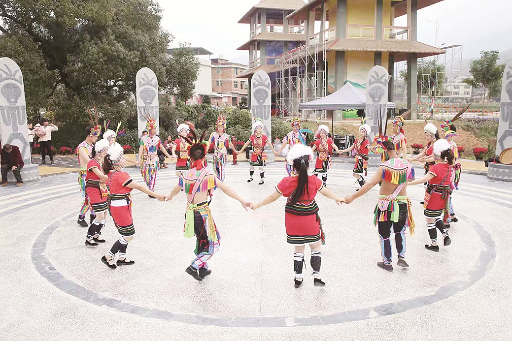 世遗胜地 仙境华安