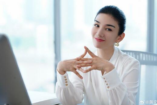 黄奕回应何润东再次翻红： 他对演戏从不敷衍