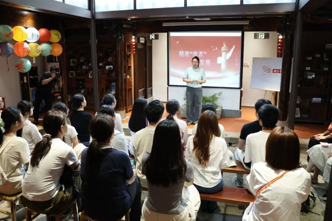 洛江区委宣传部与仰恩大学开展青年理论宣讲人才联学共建活动