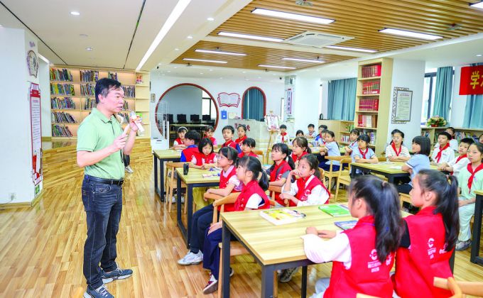 爱读书 读好书 善读书 晋江全面启动书香校园建设   