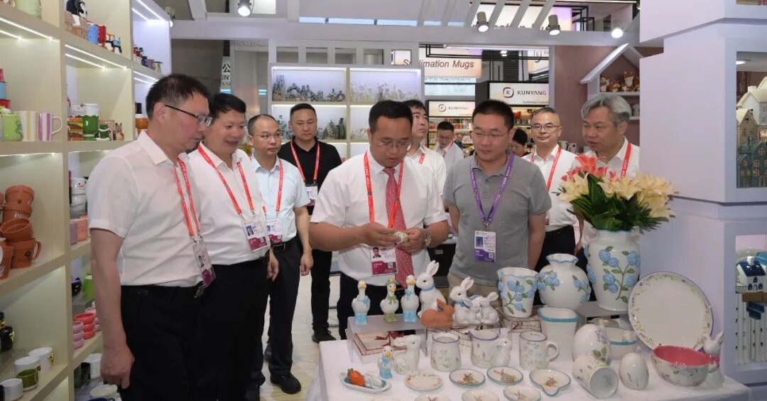 “中国白·德化瓷”闪耀广交会 千年瓷都奏响“一白和鸣”