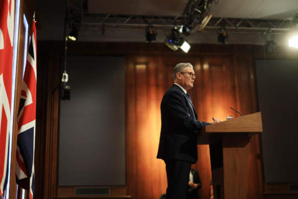 大使任命风波发酵 英首相坚称不辞职