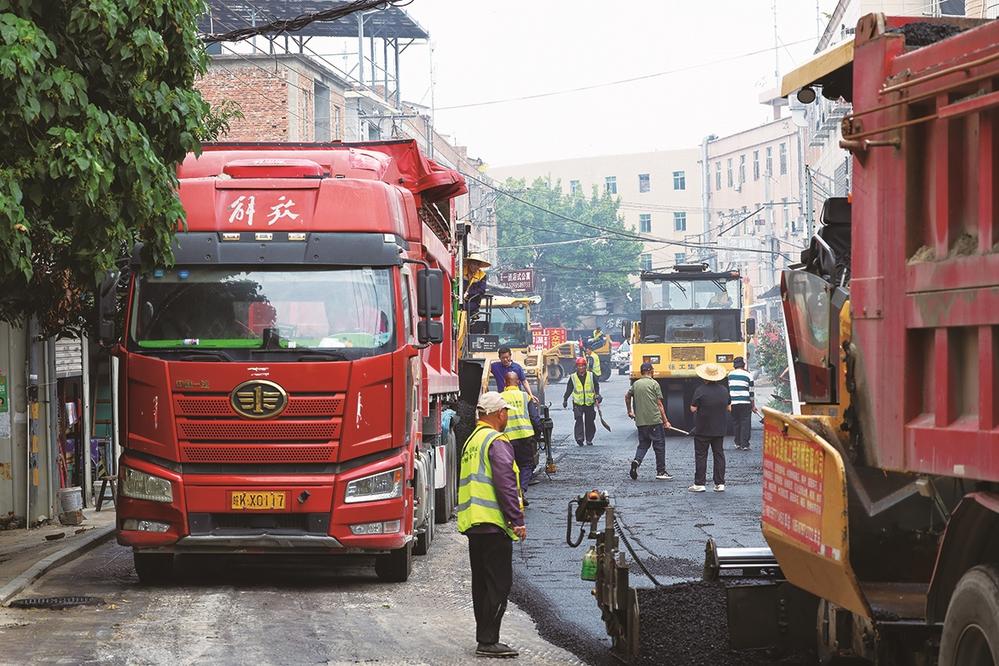 海内外乡亲捐资80万元 石狮洪窟村道“白改黑”铺出民众“幸福路”