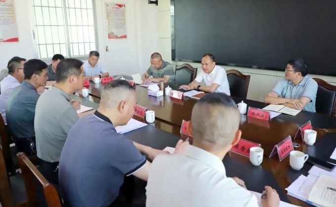 漳浦县委书记到部分县直部门和驻浦单位走访调研