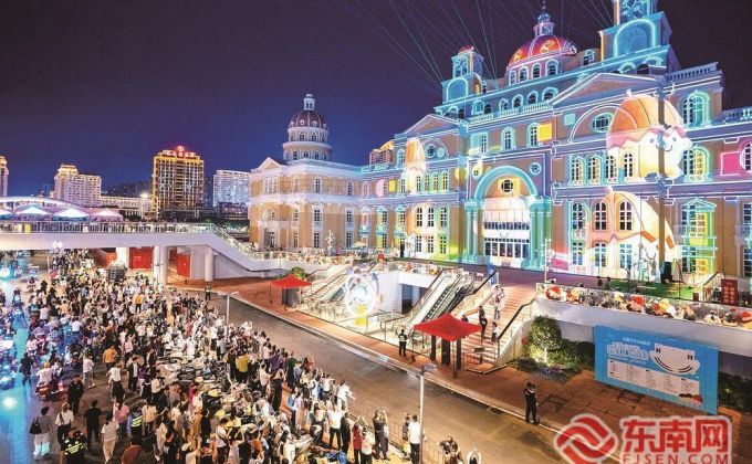福州中洲岛上演“有福之州 数字领航”AI光影秀